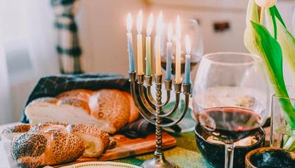 开云官方网页登录-体育赛事集中展开，足球风采引人注目，体育足球比赛时间表